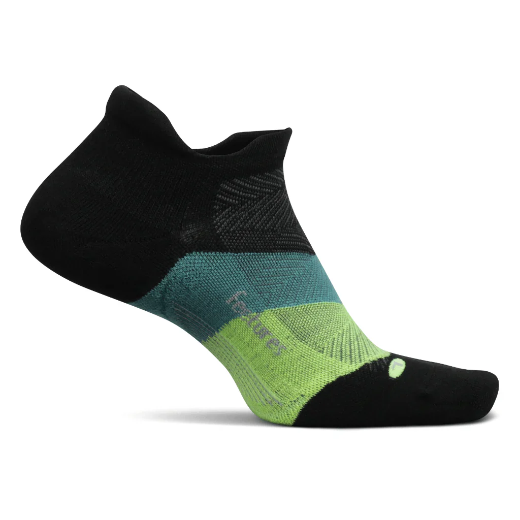 Feetures Elite Max Cushion No-Show Tab Socks - Image 6