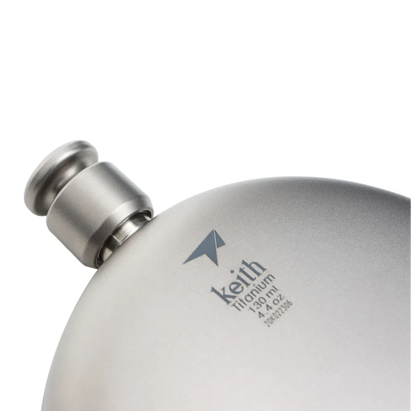 Keith Titanium Round Hip Flask - Image 5