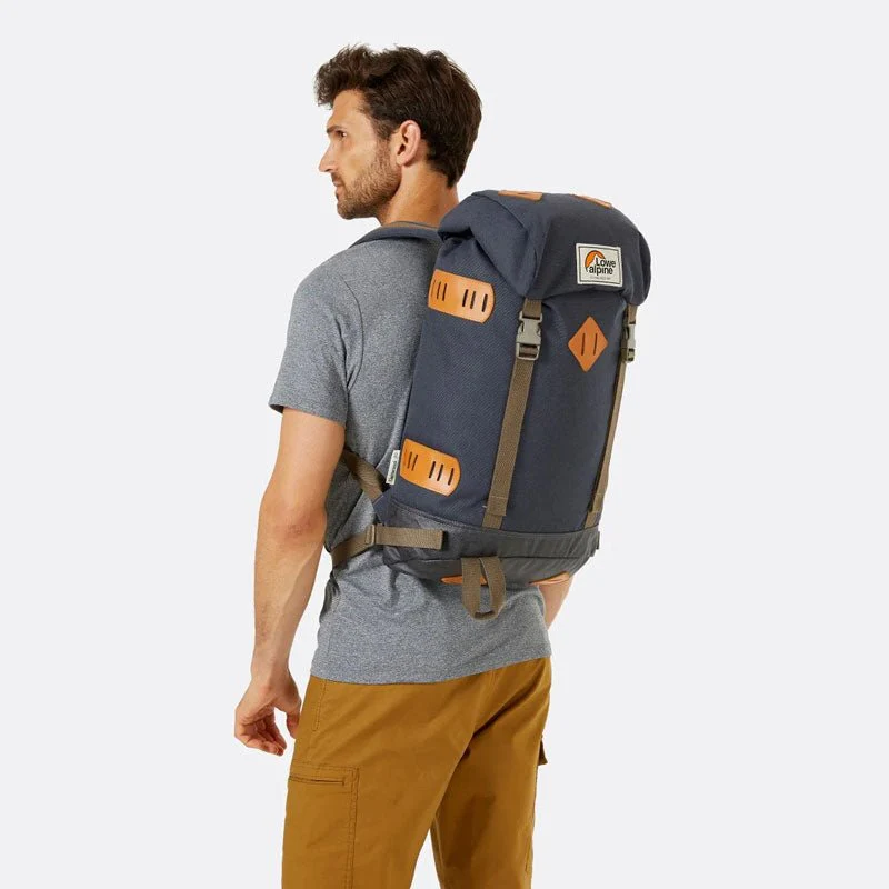 Lowe Alpine Klettersack 30 Litre Daypack - Image 3