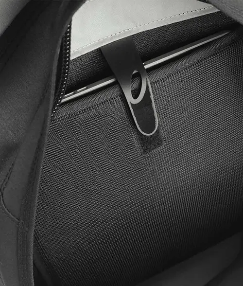 One Planet 15-Inch Laptop Insert - Image 4