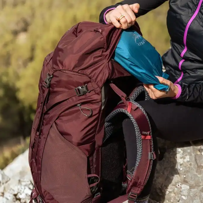 Osprey Kyte 48 Litre Hiking Backpack - Image 4